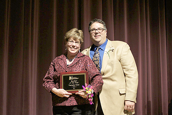 2014 Retailer of the Year - Marty & Jane Loppnow